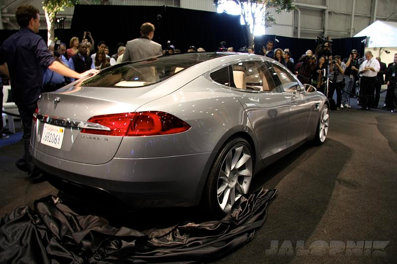 Illustration for article titled Tesla Model S Sedan Concept: $49,900 Seven-Seater Electric To Hit Streets In 2011